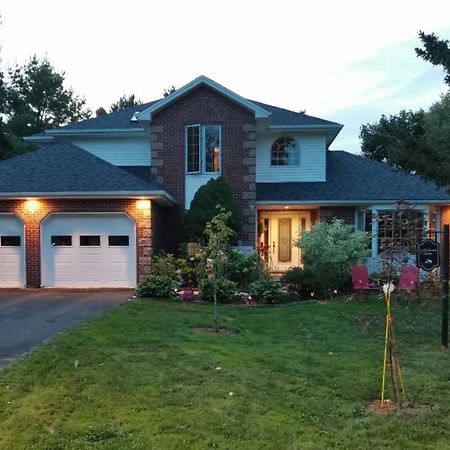 Diana'S Beauty House Daire Charlottetown Dış mekan fotoğraf